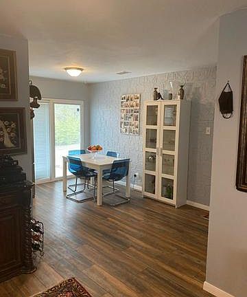5th image of 119 Mountain Valley St