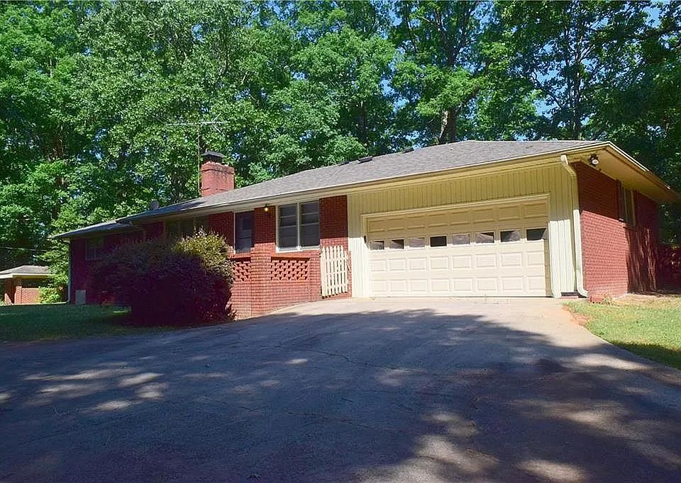 2 car garage