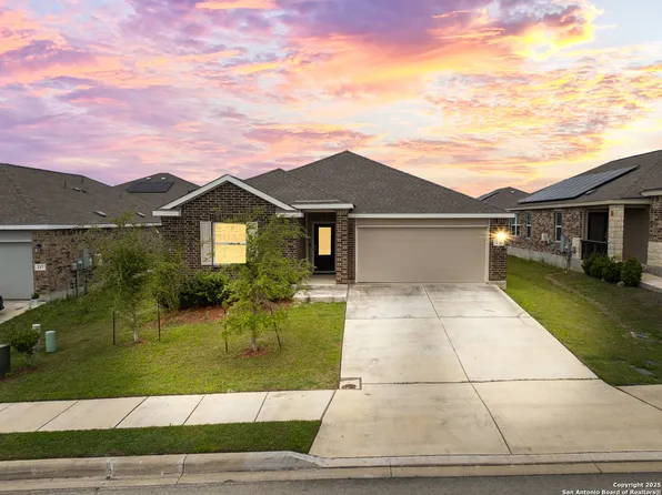 241 Holland Park, Schertz, TX 78108