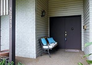 3rd image of 12313 Cedar Bend Dr