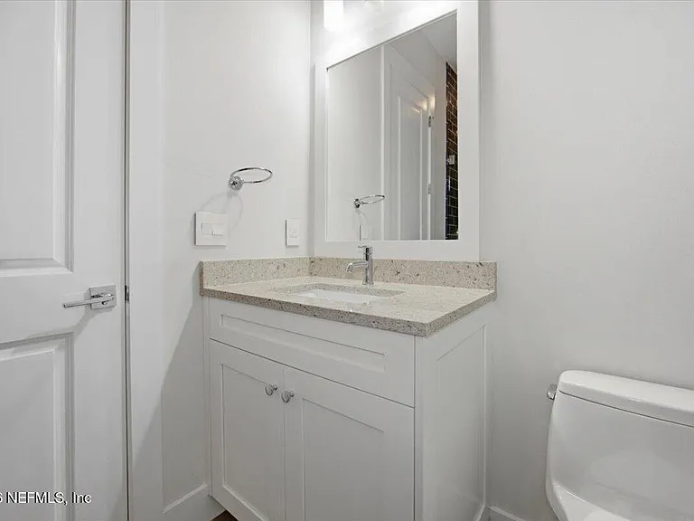 2310 Beach Blvd — Photo 21