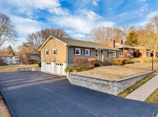63 Farmington Ave, New London, CT 06320