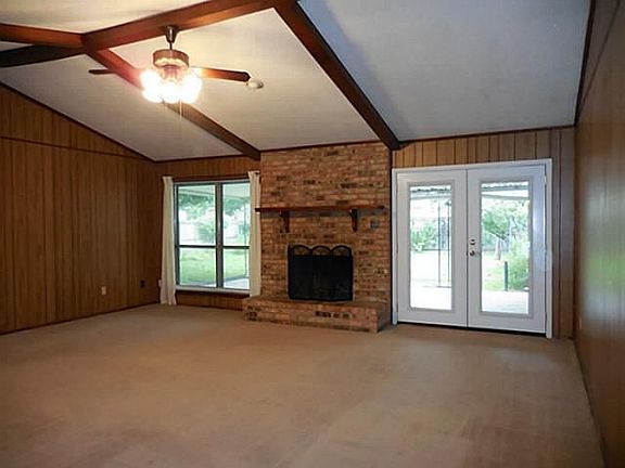5th image of 509 Cambridge Dr