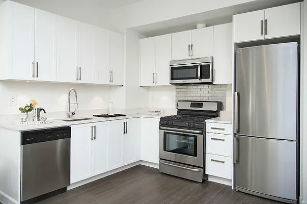 Rented by Compass | media 24