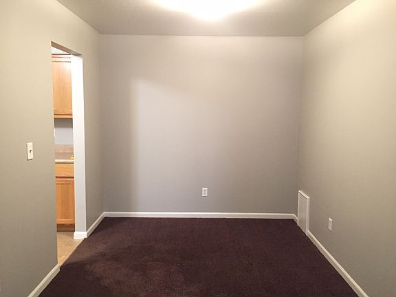 4th image of 2868 Marshall Ave SE APT 10C