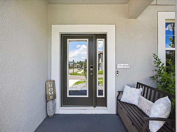 2nd image of 16082 Sonoma Grove Cir