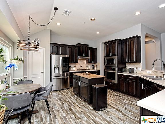 3rd image of 2610 Whitehurst Dr