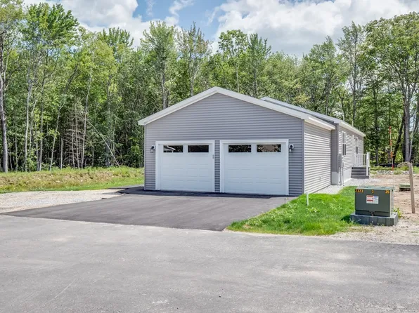 7-15 Lily Ln, Baldwinville, MA 01436