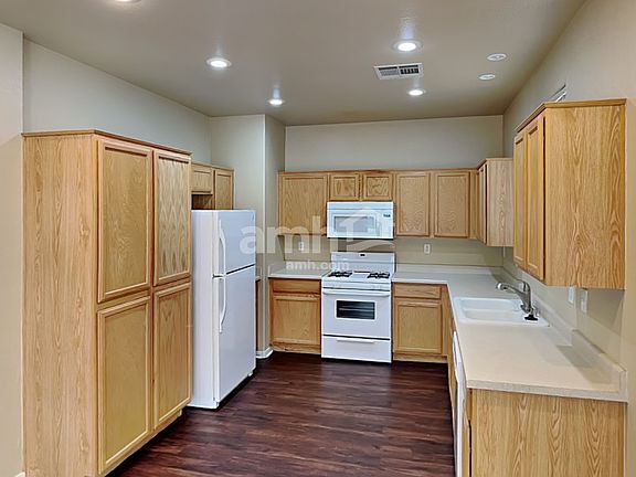 3rd image of 7707 Crystal Village Ln