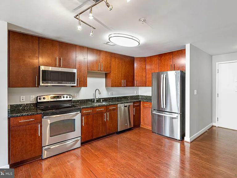 157 Fleet St #317 — Photo 12