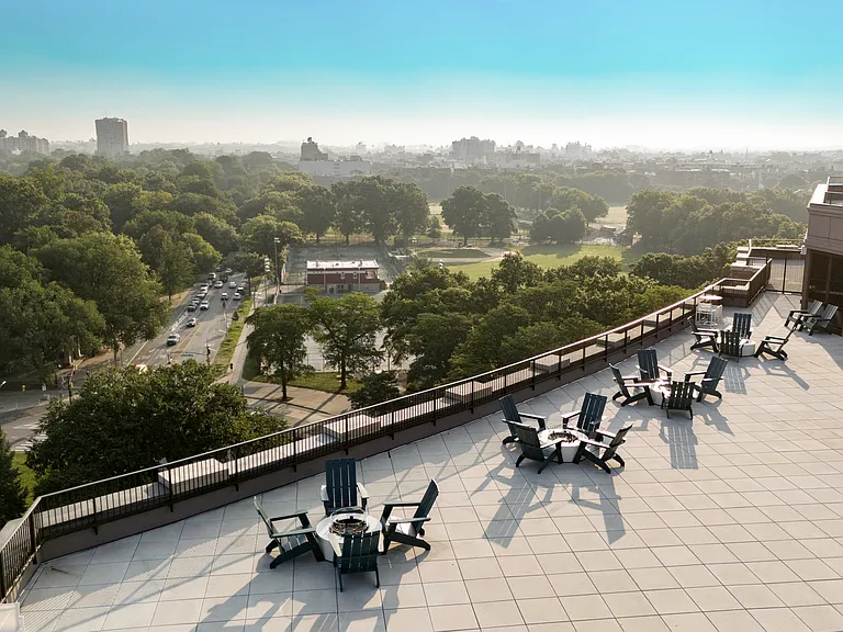11 Ocean Pkwy #Penthouse 102 — Photo 12