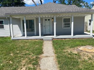 26271 Woodmont St #1, Roseville, MI 48066