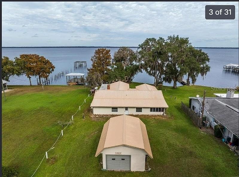 1st image of 212 Paradise Ln