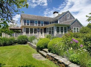 191 W Main Rd, Little Compton, RI 02837