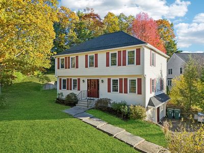 2 Greenwood Dr, Millis, MA, 02054