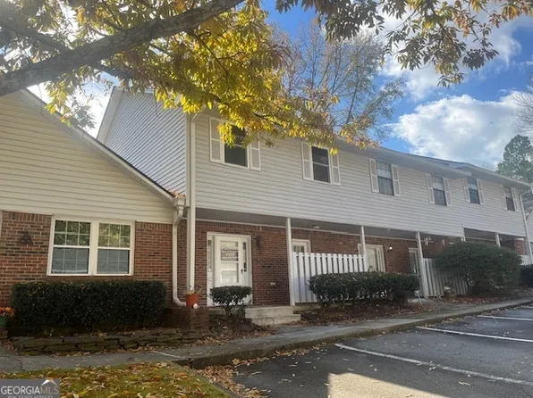 5950 Wintergreen Rd, Norcross, GA 30093