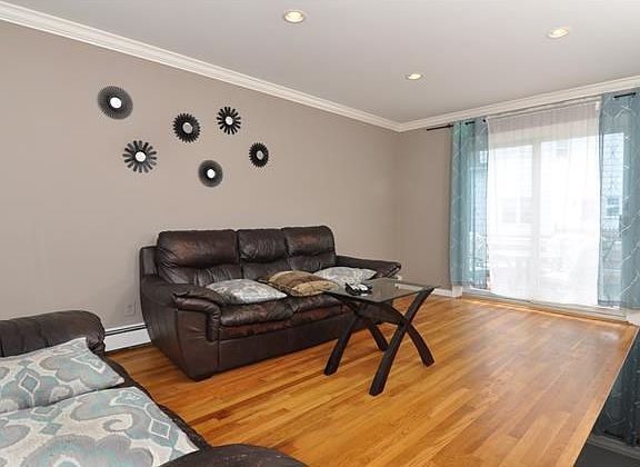 4th image of 39 Park Ave