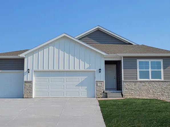 9610 N 173rd Ave, Bennington, NE 68007