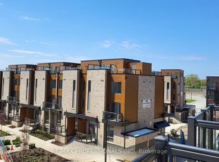 121 Green Gardens Blvd, Toronto, ON M6A 1N3