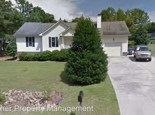 252 Oakwater Dr, Cameron, NC 28326