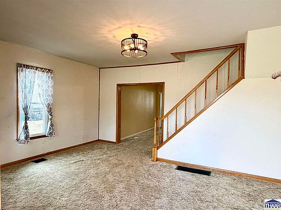 4th image of 5001 E Lambert Ave