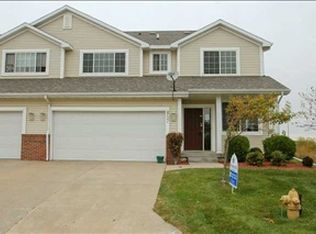 857 SE Sunset Ln, Waukee, IA 50263