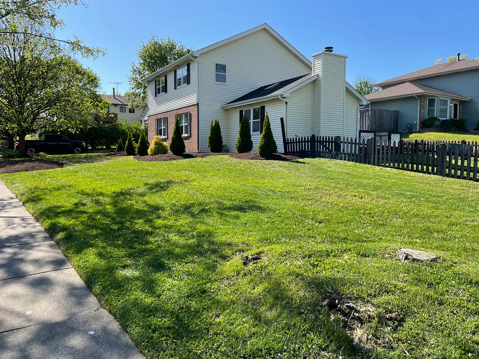 8348 Adbeth Ave — Photo 2