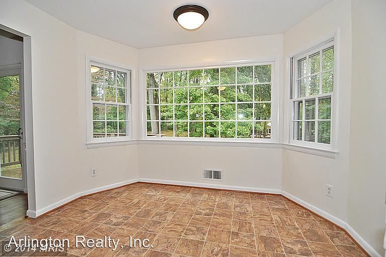 1st image of 6628 Kennedy Ln