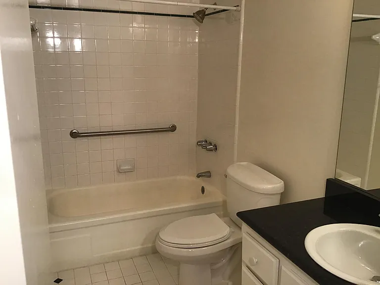 Tile tub surround and bath