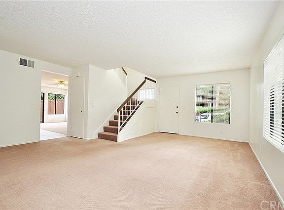 5th image of 1648 Stonewood Ct