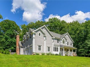 4 Tandem Ln, Sherman, CT 06784