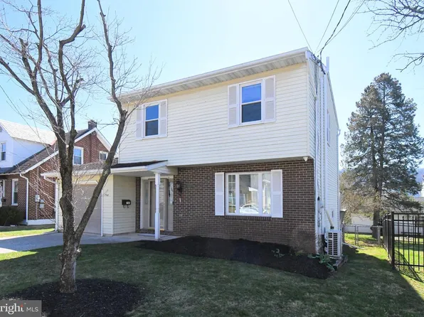 742 Walnut St, Emmaus, PA 18049