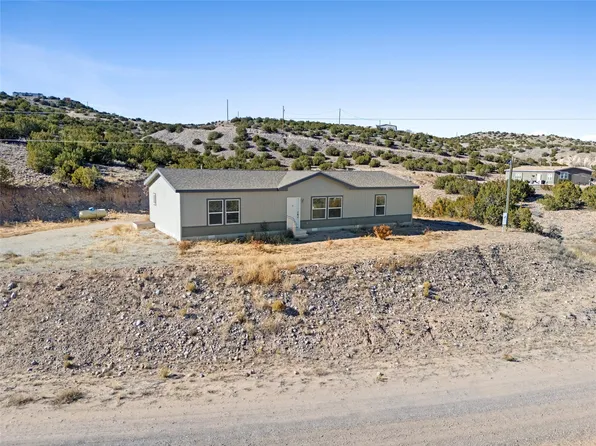 15 Bluff Rd, Hernandez, NM 87537