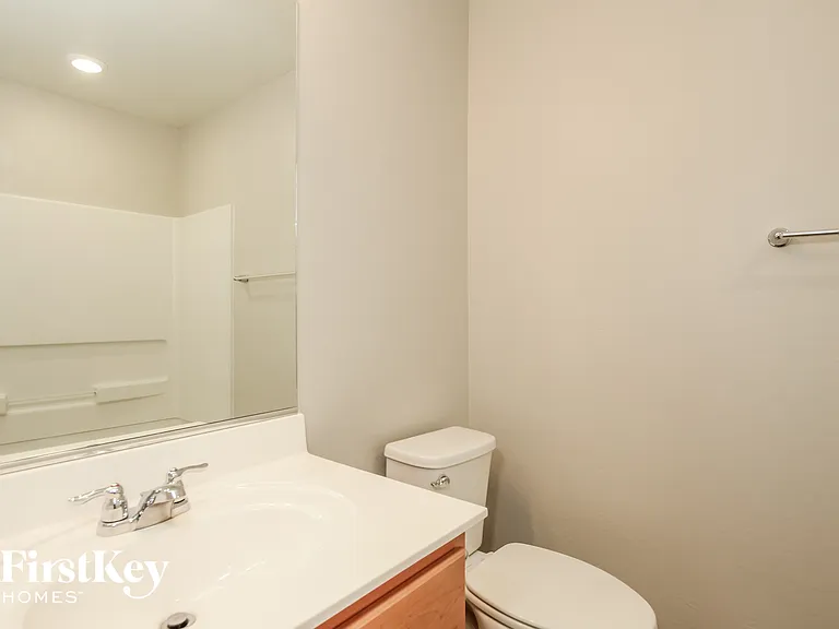16570 W Sierra St — Photo 13