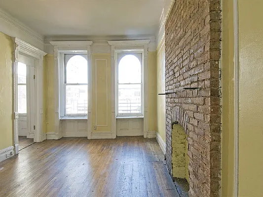 Sold by Sotheby's International Realty | media 3