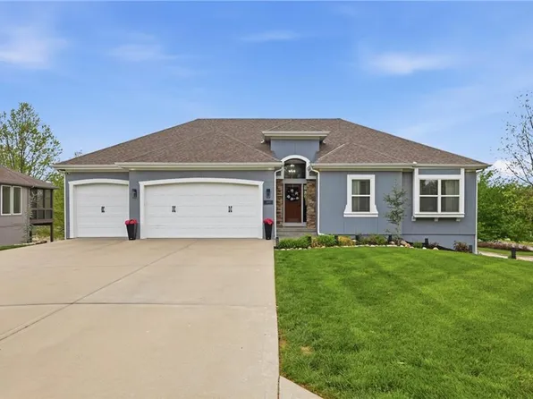 10512 N Euclid Ave, Kansas City, MO 64155