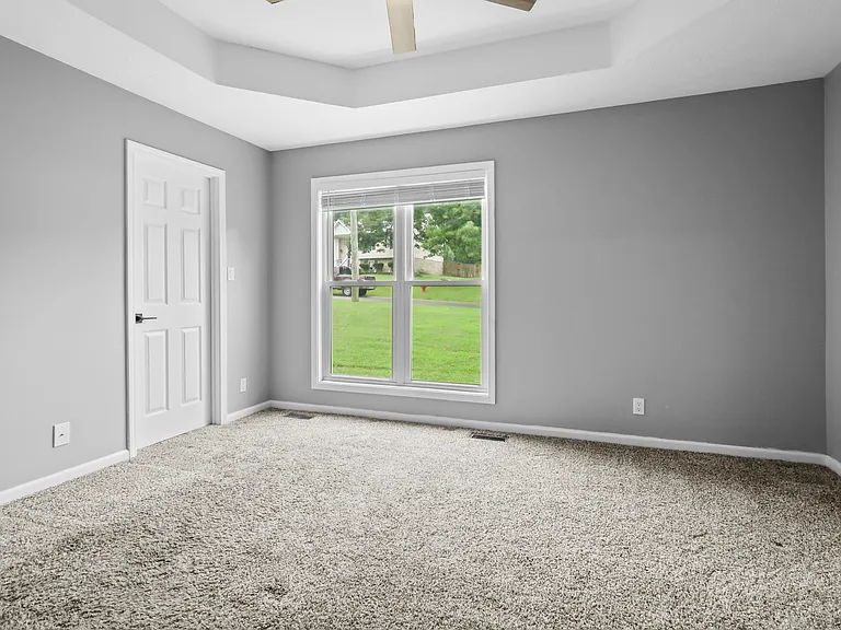 808 Leigh Ann Dr — Photo 17
