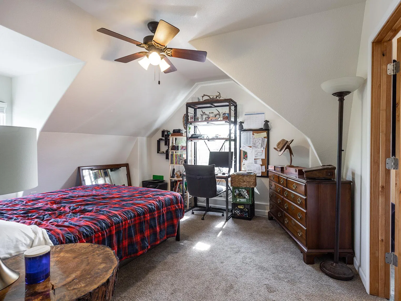2 bed, 1200 sqft, $2,350 — Photo 4