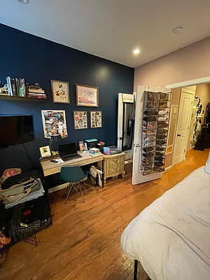 Rented by BIG Management NY | media 12