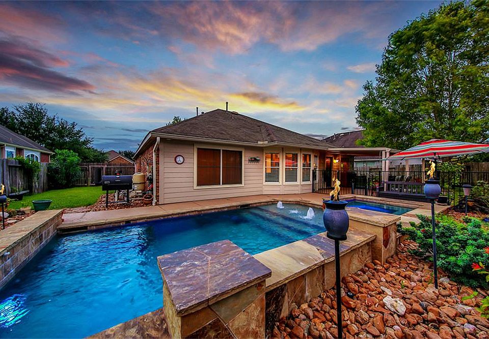 1st image of 7527 Golden Thistle Ln