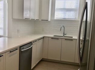32888 Maclure Rd #304, Abbotsford, BC V2S 0K9