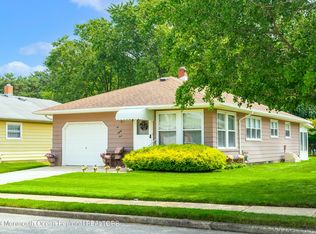 284 Port Royal Dr, Toms River, NJ 08757