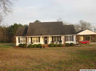225 Depreast Rd, Hartselle, AL 35640