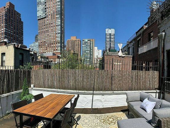 2nd image of 38 W 69th St APT 3B