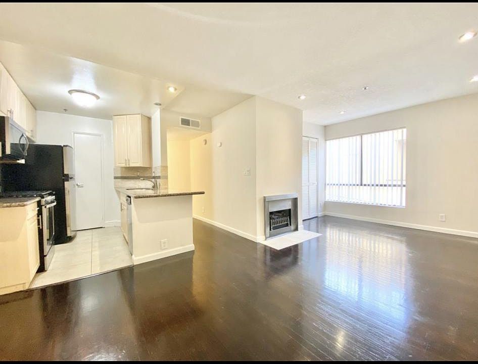 8569 Burton Way APT 301 Los Angeles CA 90048 Zillow