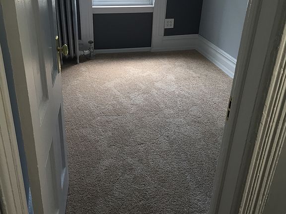 5th image of 992 Tinton Ave