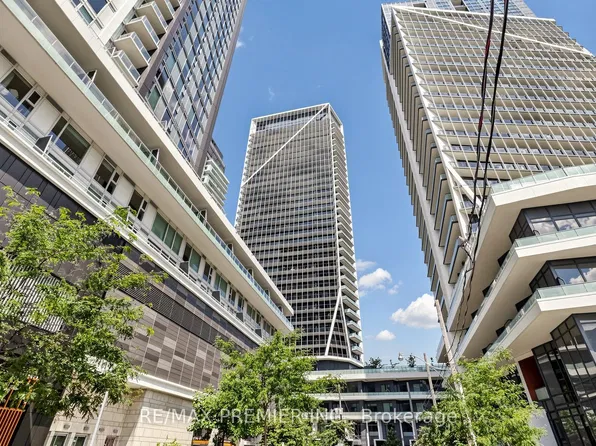 50 Ordnance St #1105, Toronto, ON M6K 0C9