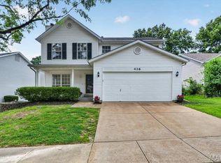 416 Johanna Place Dr, Ballwin, MO 63021