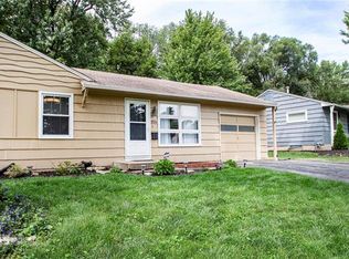 8514 Goodman Dr, Overland Park, KS 66212