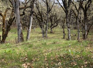 14910 Meadows Rd, White City, OR 97503